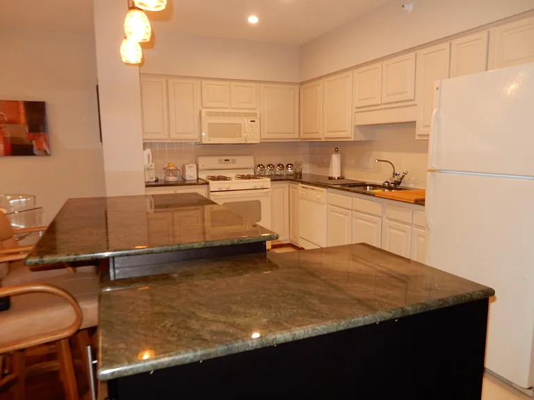 770 Pearson St #802 — Photo 21