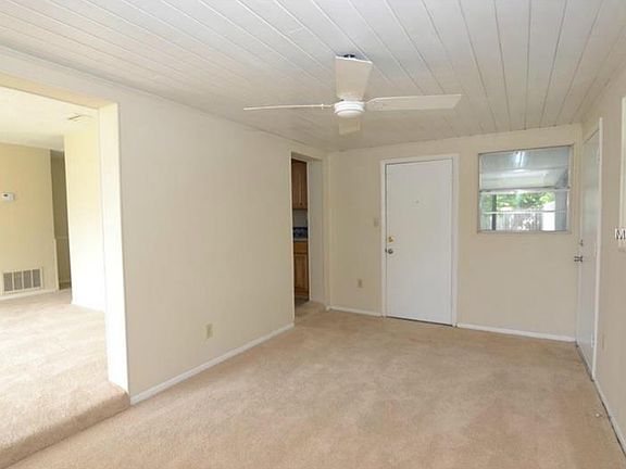 5th image of 425 Egan Dr