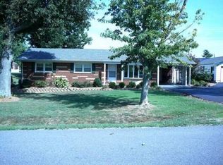 28 Boatright Dr, Benton, KY 42025