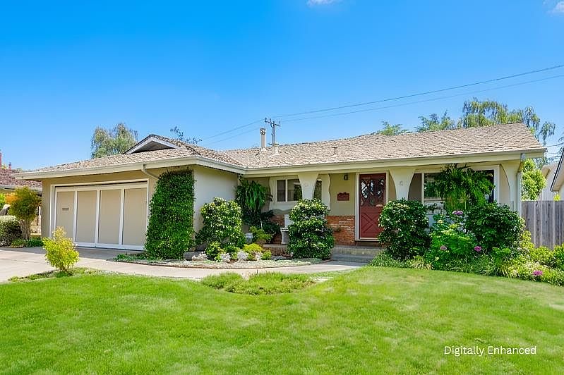 1st image of 1367 Maria Way