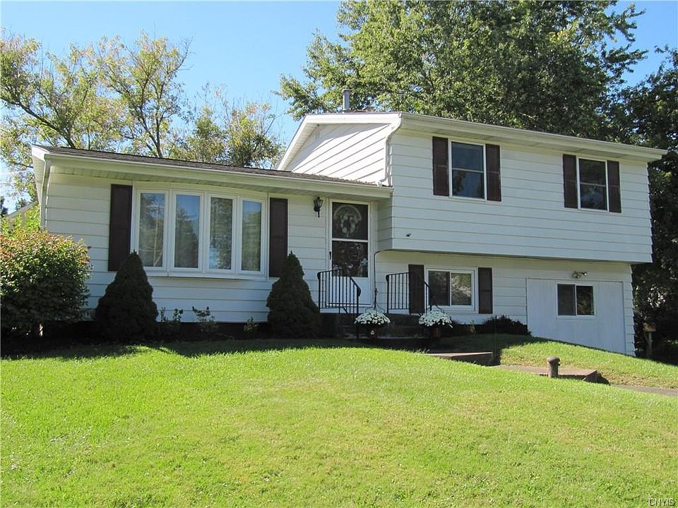 1st image of 1 Kumquat Ln