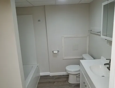 One Bedroom in Hopewell Twp at Aliquippa, PA — Photo 3