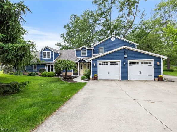 7314 Stearns Rd, Olmsted Township, OH 44138