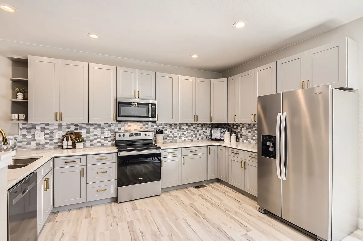 Building Photo - 22833 E Briarwood Pl