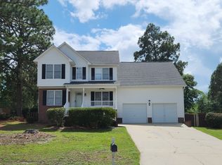 219 Yorkshire Dr, Cameron, NC 28326