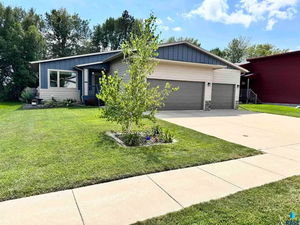 7801 W 65th St, Sioux Falls, SD 57106