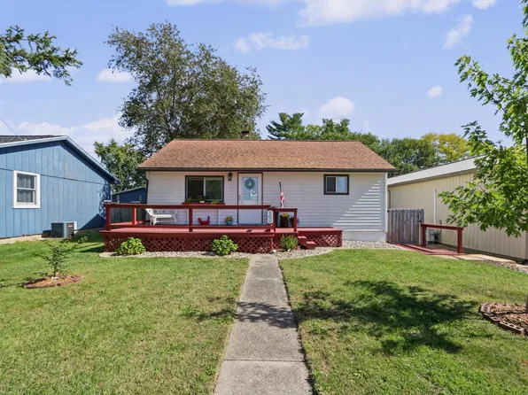 106 N Lincoln St, Philo, IL 61864
