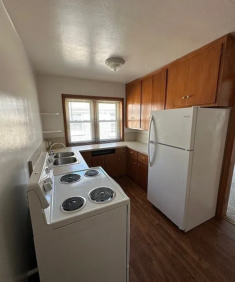 933 Glenview Ave #4 — Photo 5