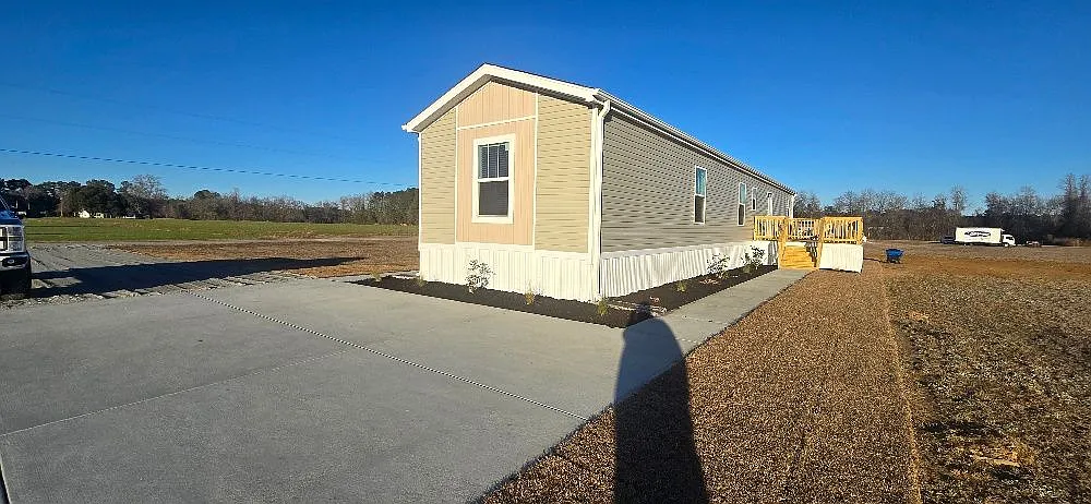 Building Photo - Grainger Cir