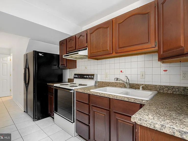 Valley View Dr — Photo 24