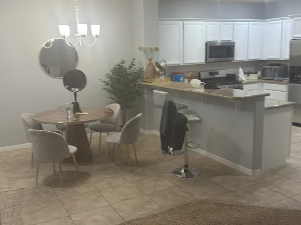 11386 Belmont Lake Dr, Las Vegas, NV 89135