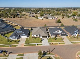 1009 Mount Irving Way, Norman, OK 73071