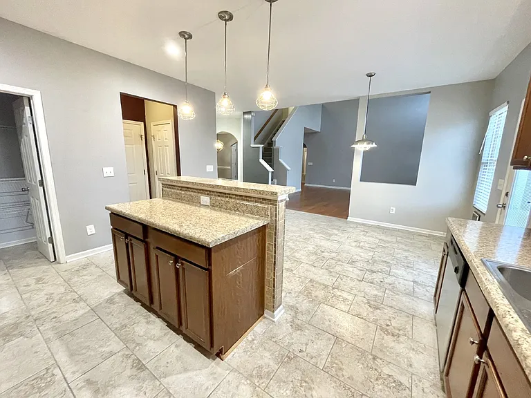 311 Highgrove Dr — Photo 28