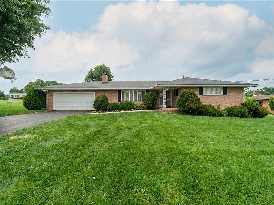1st image of 106 Wyndfield Dr