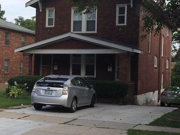 5th image of 1136 Moorlands Dr