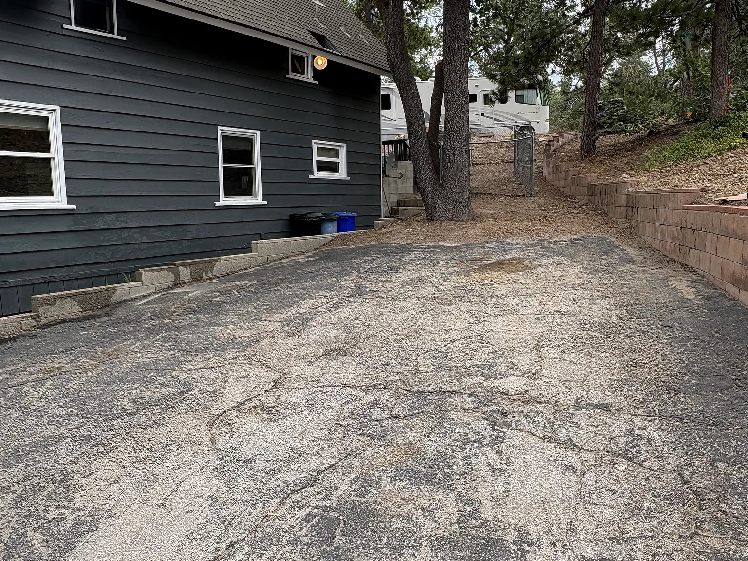 3 bed, 1310 sqft, $2,300 — Photo 3