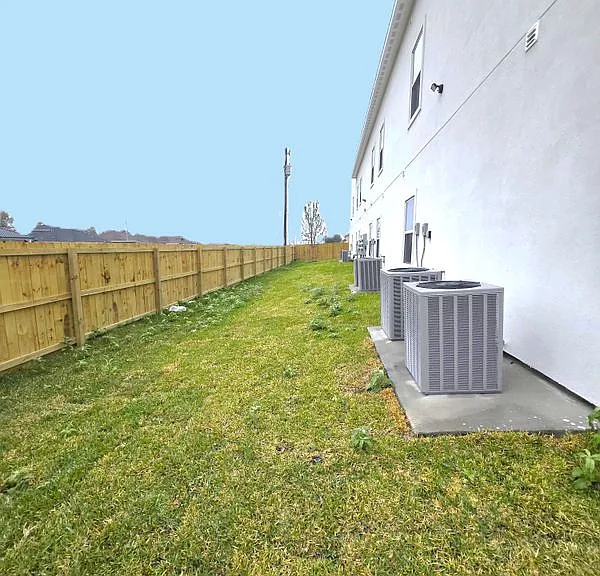 3201 Magdalena St #1 — Photo 12