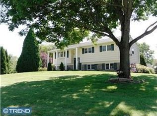 3816 Sumter Dr, Collegeville, PA 19426