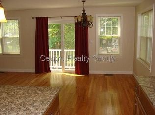 25 Turner Ter, Newtonville, MA 02460