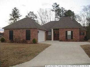 12487 Bracken Ln, Denham Springs, LA 70706