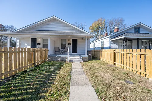 4502 Kingsley Dr Photo 1