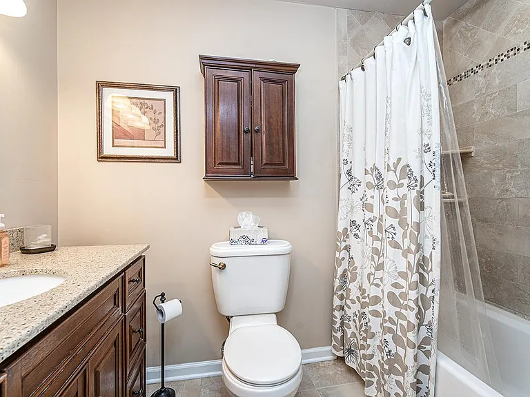 245 Crabtree Ct — Photo 15