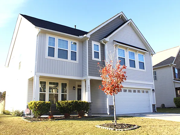 7613 Oakberry Dr, Raleigh, NC 27616