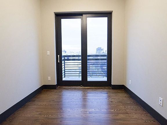 5th image of 875 De Kalb Ave #4R