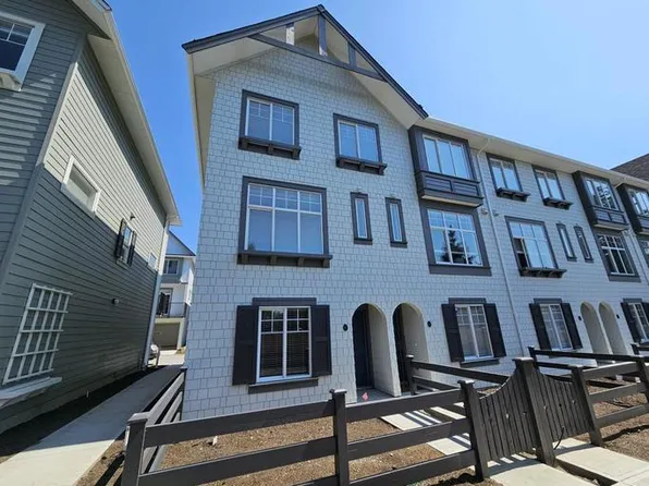 15778 85th Ave #82, Surrey, BC V4N 3G8