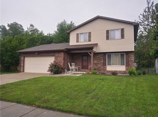 5334 Honey Comb Ln, Indianapolis, IN 46221