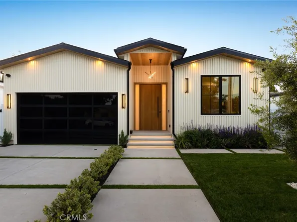 13001 Aetna St, Van Nuys, CA 91401