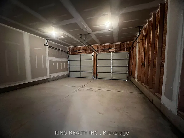 3008 Sierra Dr — Photo 20