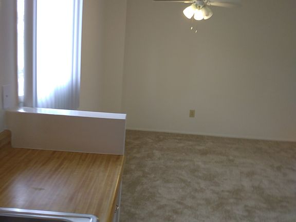 5th image of 3510 Garnet St APT G