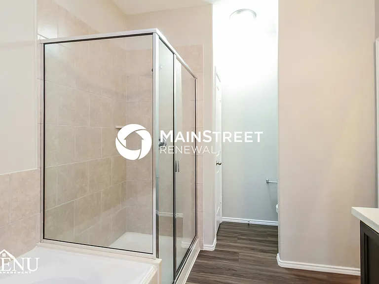 Main Bathroom