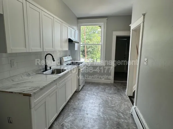 3328 Lawnview Ave, Baltimore, MD 21213