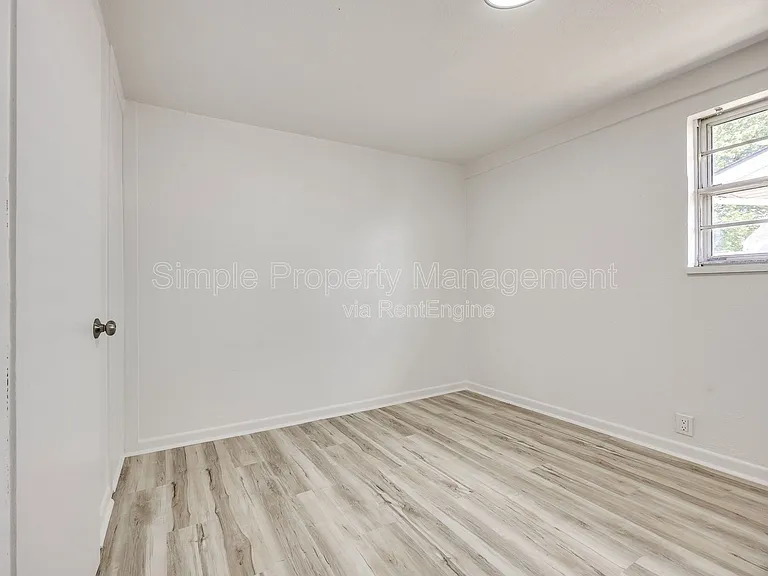 4608 N Libby Ave — Photo 18