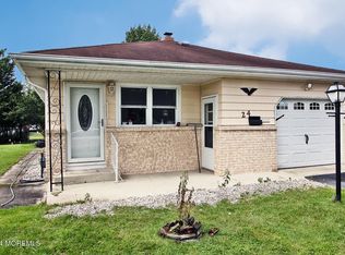 24 Montserrat St, Toms River, NJ 08757