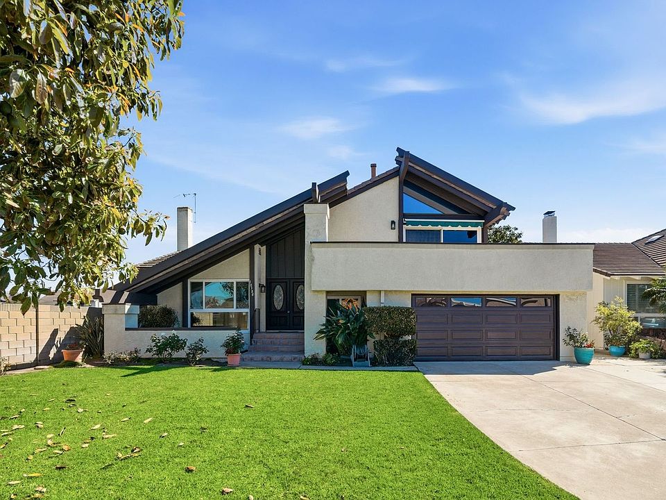 1st image of 18388 Santa Veronica Cir