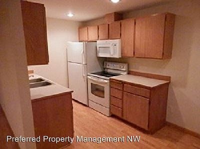 2nd image of 5212 Grove St #B