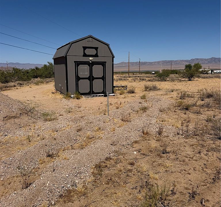 1st image of 331-37-007 E Calle Sonita