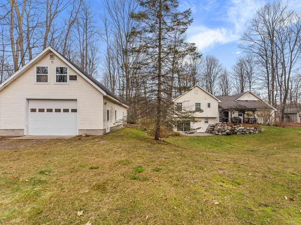 9685 Woodys Run, Traverse City, MI 49684