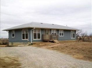 16720 R Rd, Mayetta, KS 66509