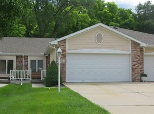 123 McKenzie Cir, Council Bluffs, IA 51503