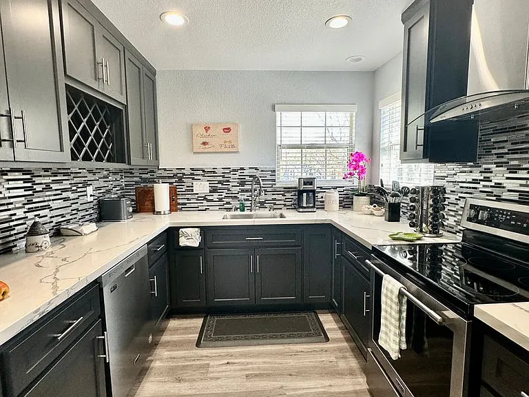 Aggie Properties - Residential — Photo 6