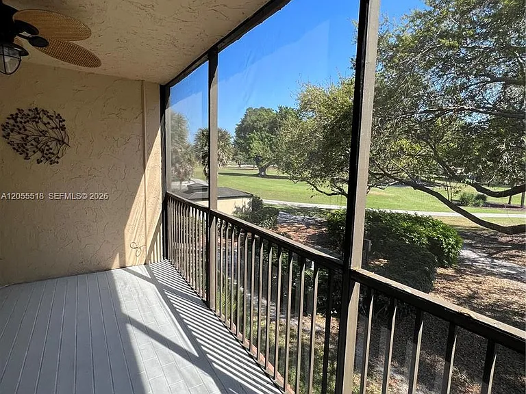 200 Jacaranda Country Club Dr #4B — Photo 17