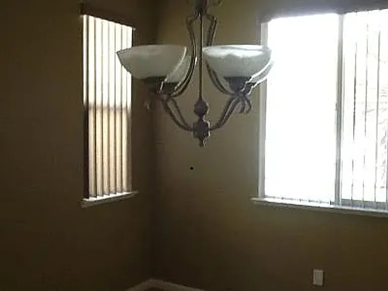 5552 Waterhole Loop — Photo 4