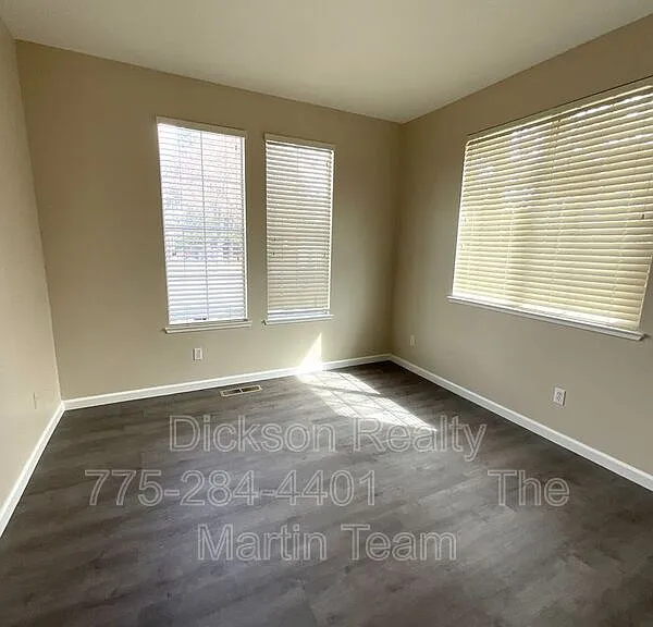 2847 Falcon Ridge Dr — Photo 26