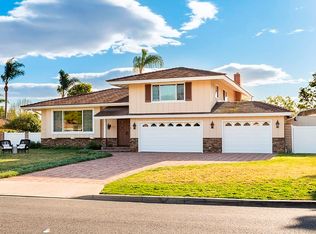 1272 Brittany Cross Rd, Santa Ana, CA 92705