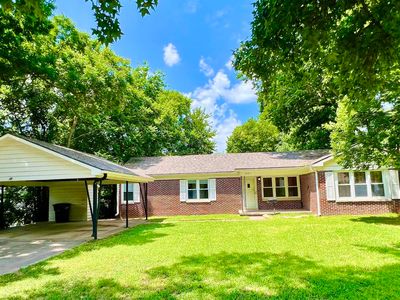 607 N 9th St, Arkansas City, KS, 67005