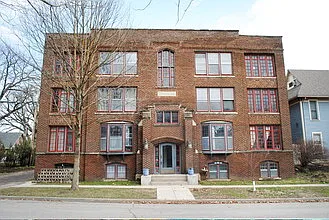 811 16th Street Unit 7 — Photo 3